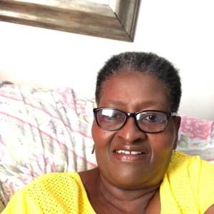 Meet your Posher, Annie